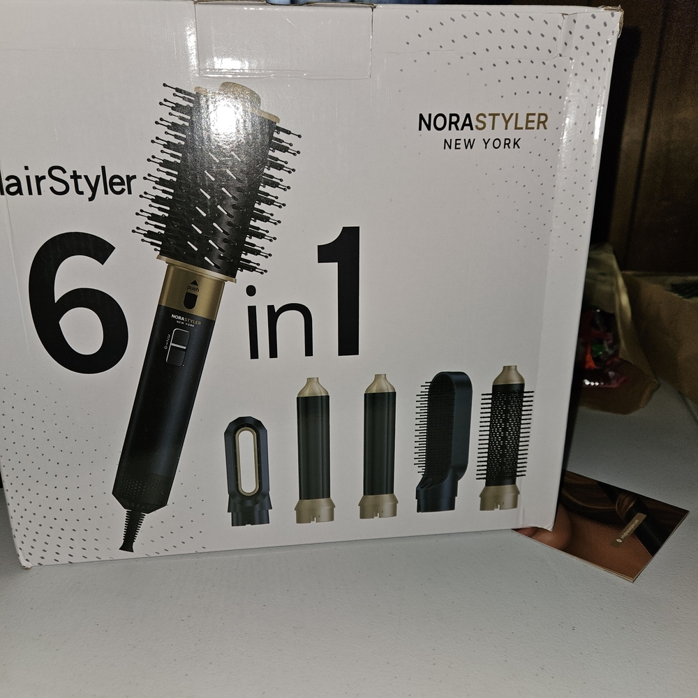 Brand New. 6-in-1 Hair Styler - Black and Gold